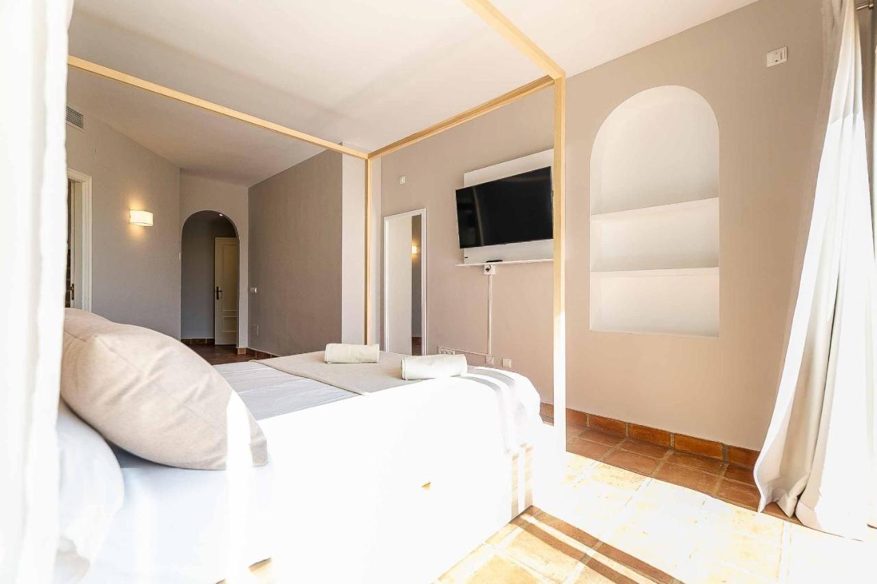 Sur Suites Miraflores Sitio de Calahonda Екстериор снимка