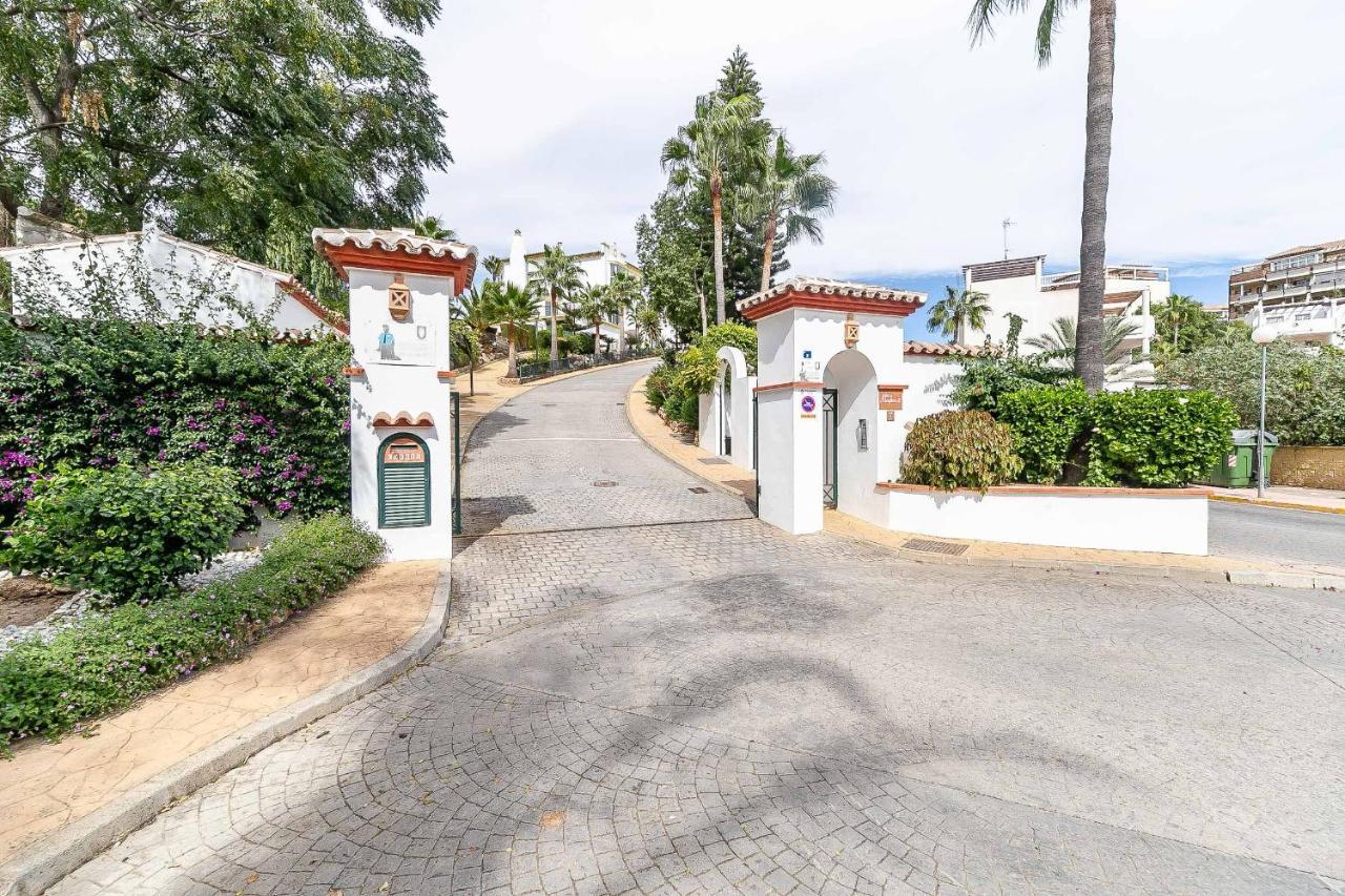 Sur Suites Miraflores Sitio de Calahonda Екстериор снимка