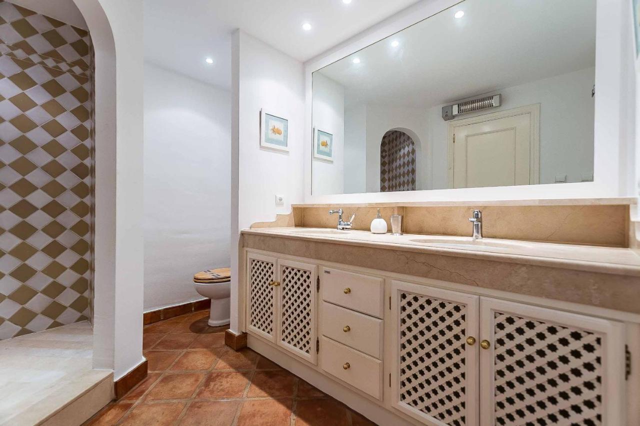 Sur Suites Miraflores Sitio de Calahonda Екстериор снимка