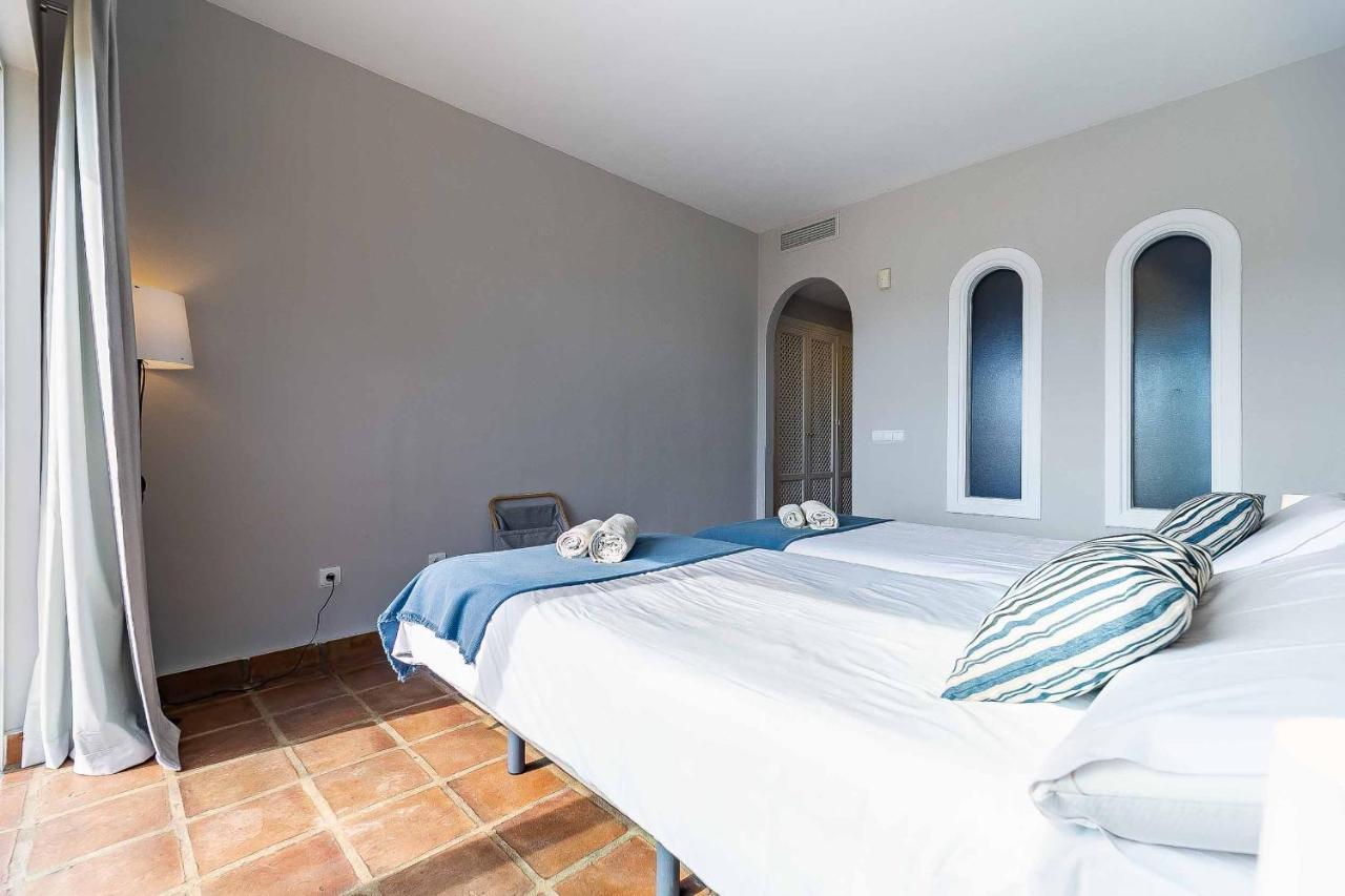 Sur Suites Miraflores Sitio de Calahonda Екстериор снимка
