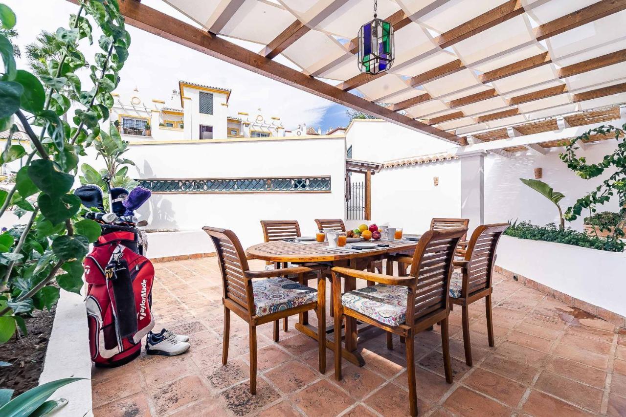 Sur Suites Miraflores Sitio de Calahonda Екстериор снимка